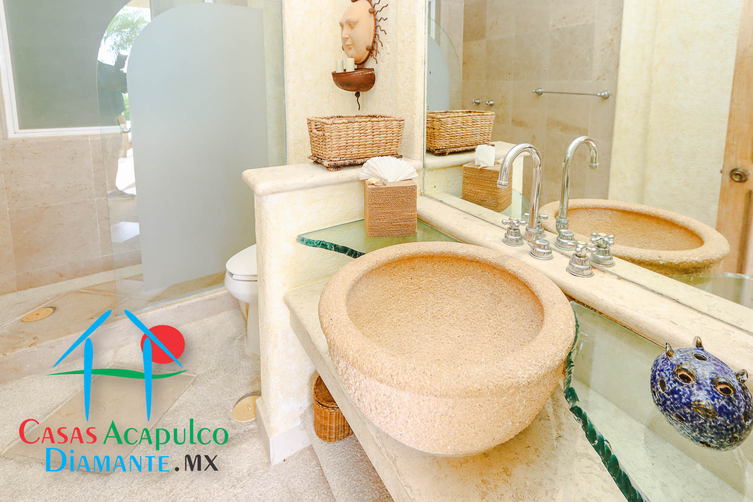 Villa del Sol - Baño de visitas 1